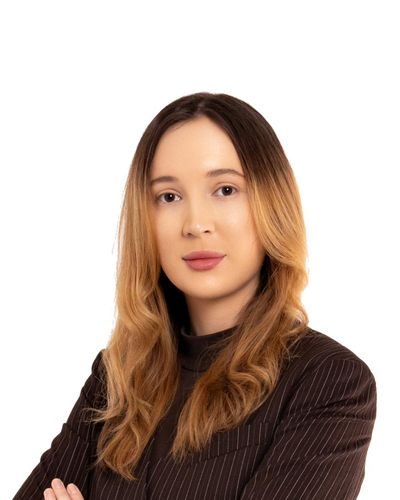 Julia Davison